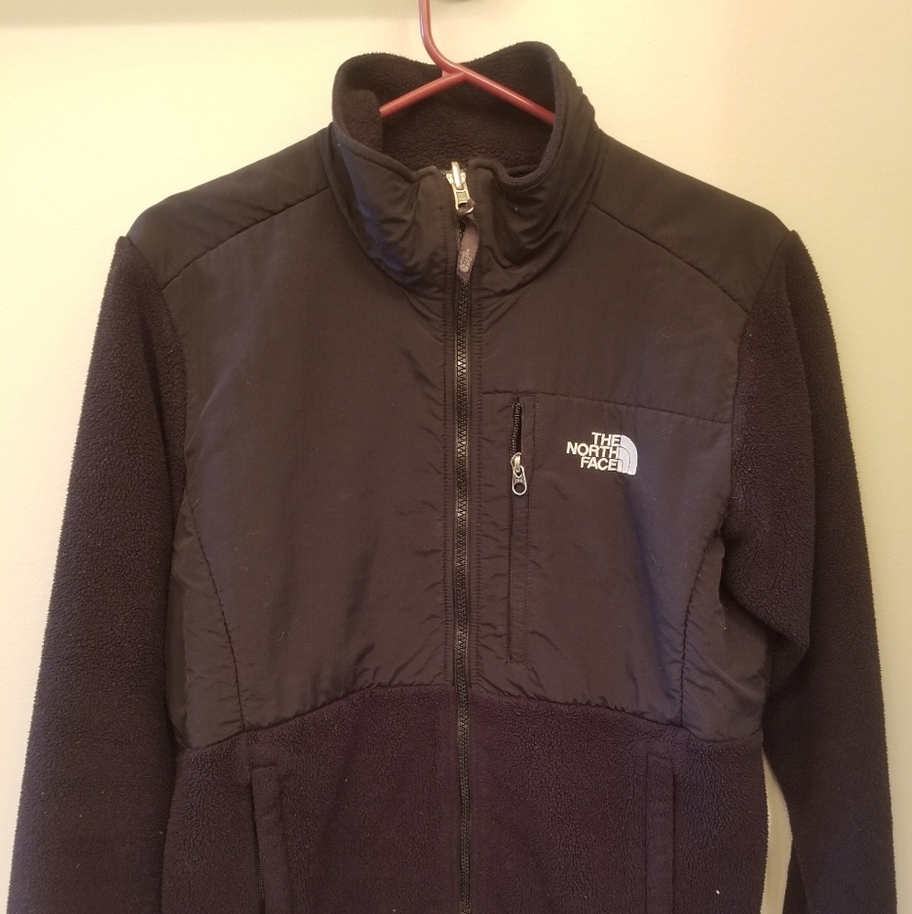 Black Northface fleece
